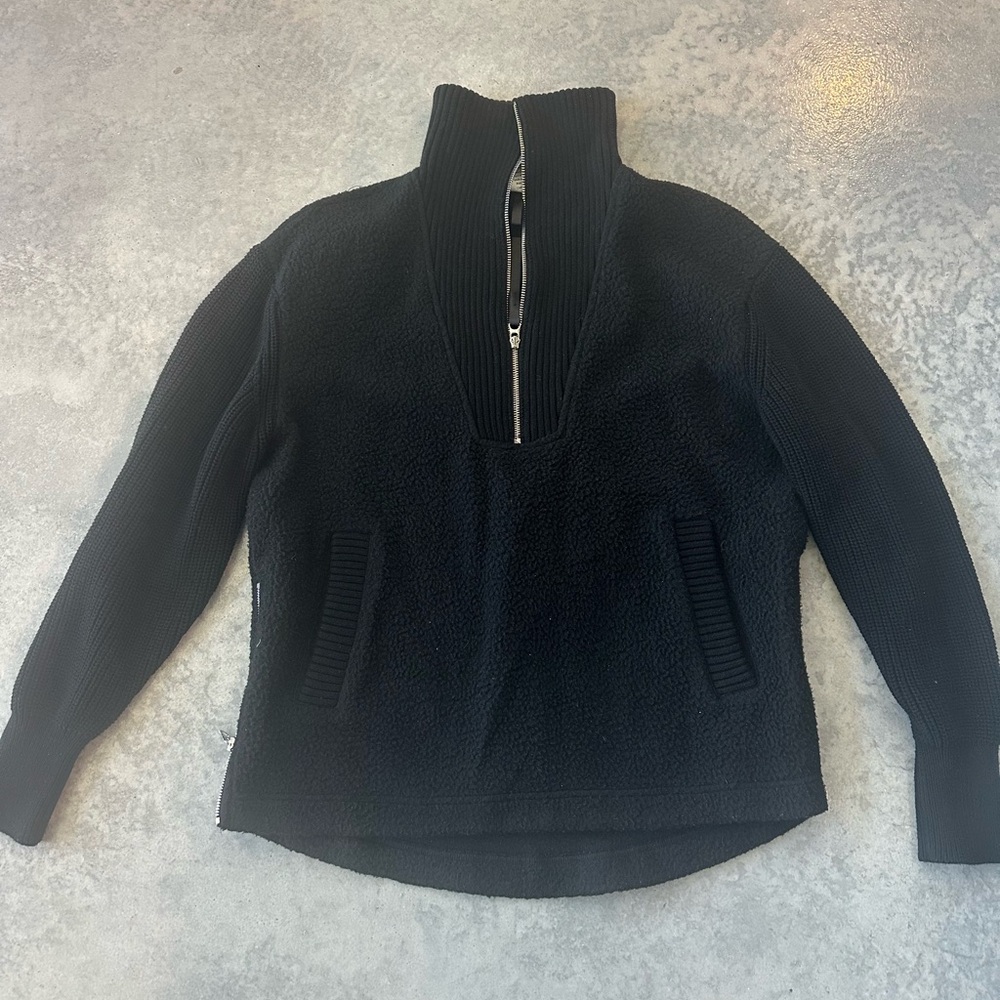 Varley Black Women's Sweater with Zipper